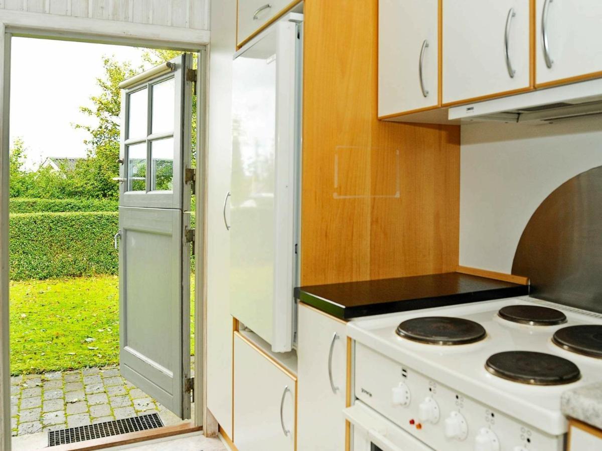 4 Person Holiday Home In Haderslev Diernaes Екстер'єр фото
